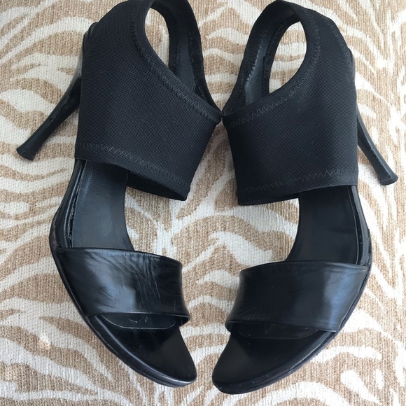 Stuart Weitzman sandals - Picture 3 of 9